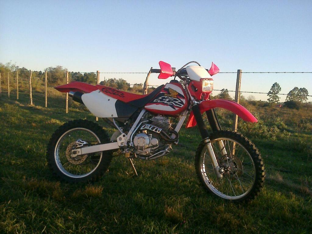 XR 250R 2000
