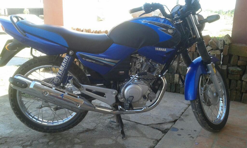 Tengo Esta Ybr 2014 Impecable Y 15 Mil en Efectivo Permuto X Una Xr 150cc Q Estr en Exelen