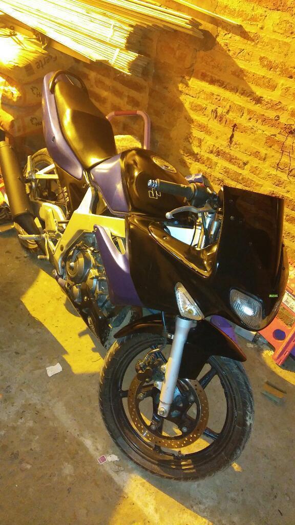 Vendo Permuto Suzuki