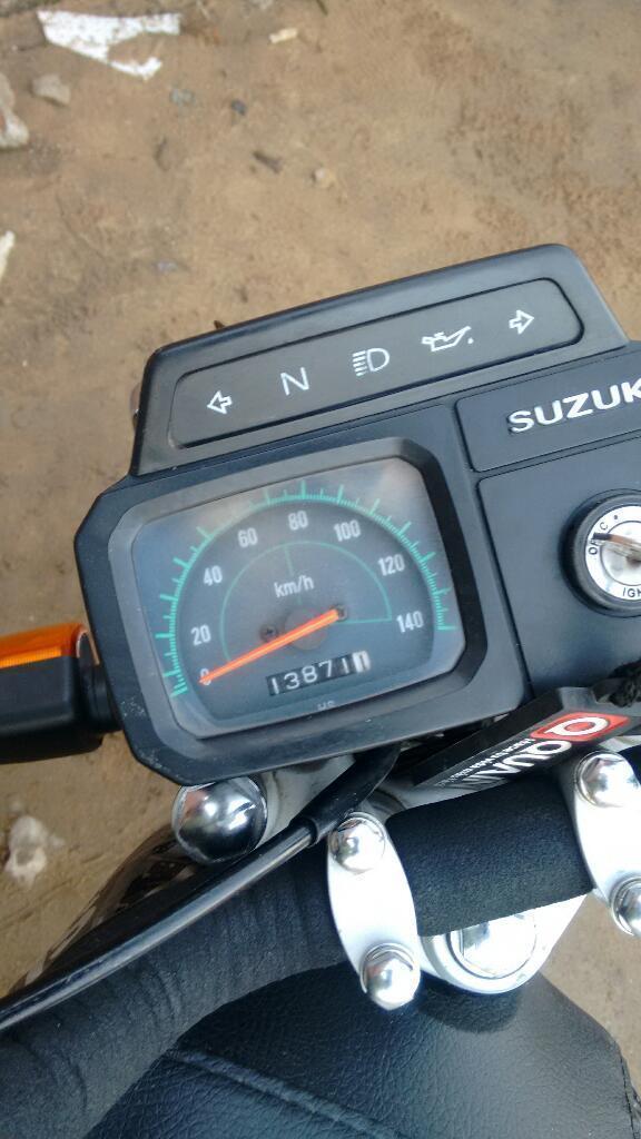 Vendo Zusuki Ax 100/ 2016