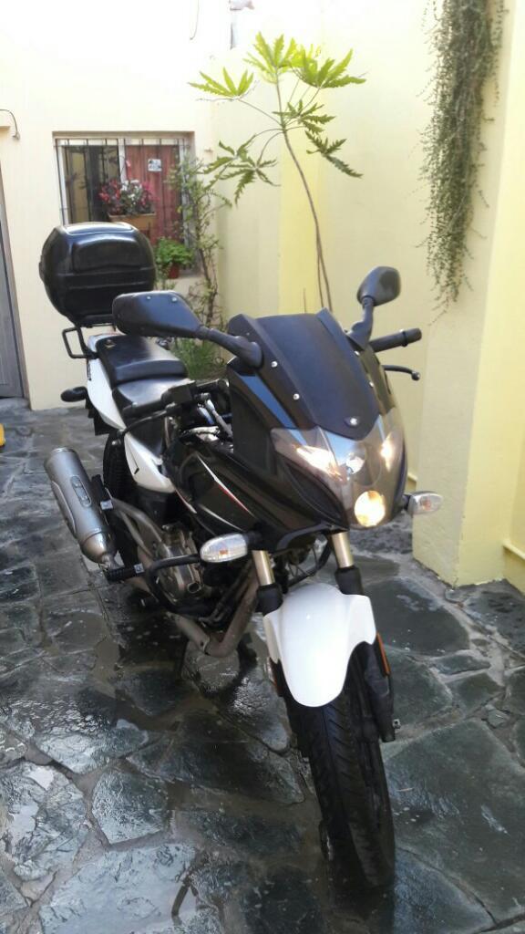 Rouser 220f Excelente Estado