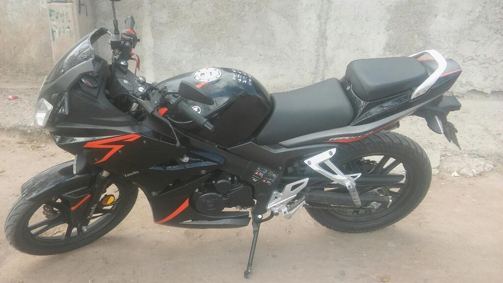 Vendo Zanella Rx200