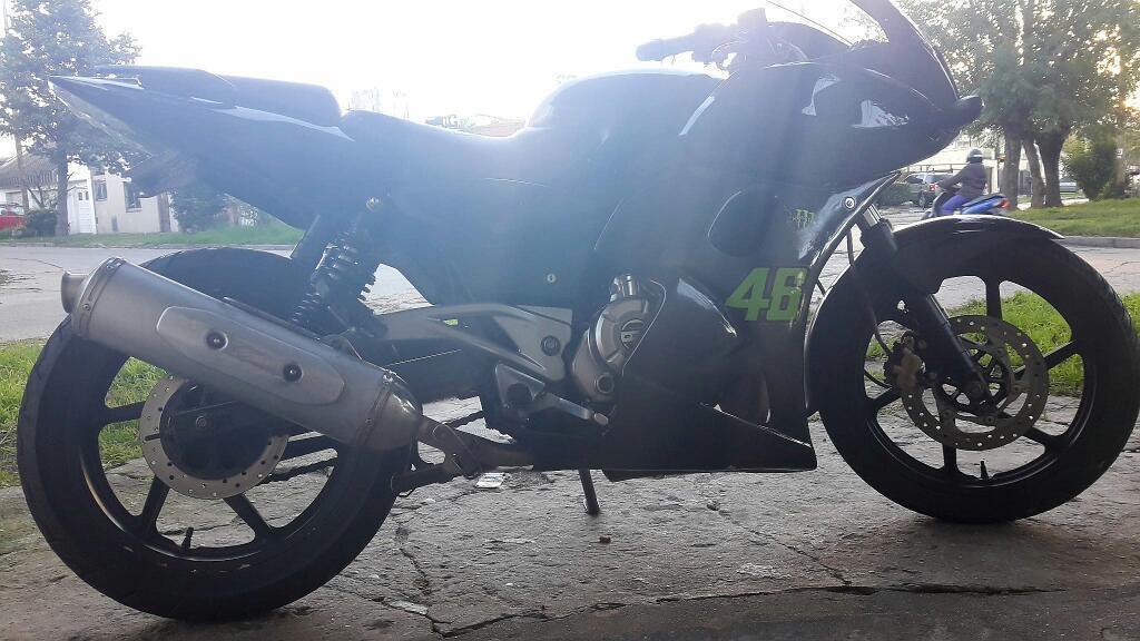 Vendo Bajaj Rouser 220f