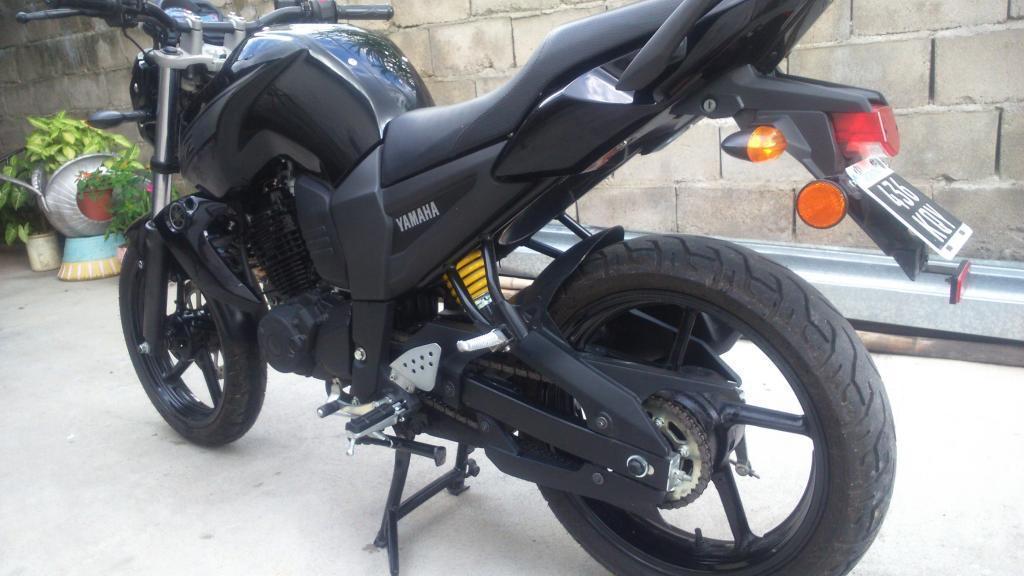 Vendo Yamaha Fz 2014 2500km