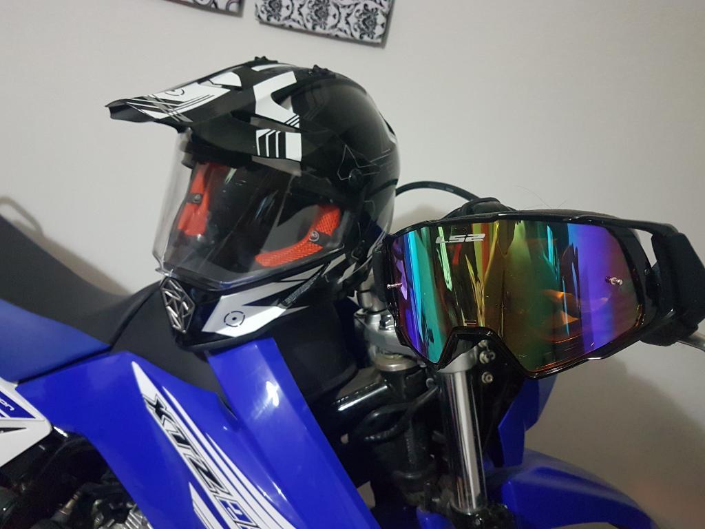 * Vendo * Yamaha Xtz 250 2017 800 Km