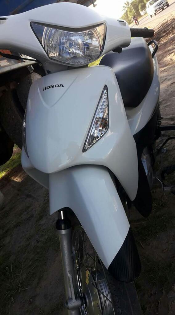 Vendo Honda Biz 2015, Esta Joyaaa