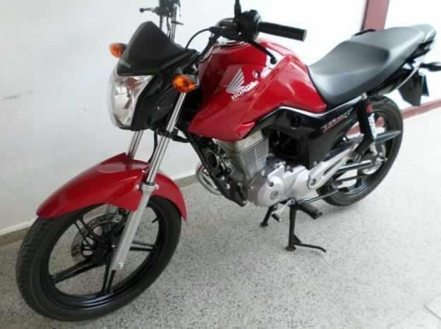Vendo New Cg 150 modelo 2015 cn 7 mil km