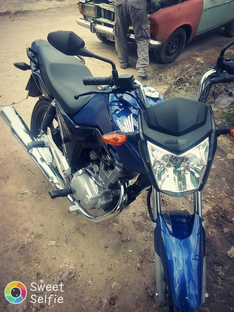 Vendo Titan Modelo 2015 Todos Los Papele