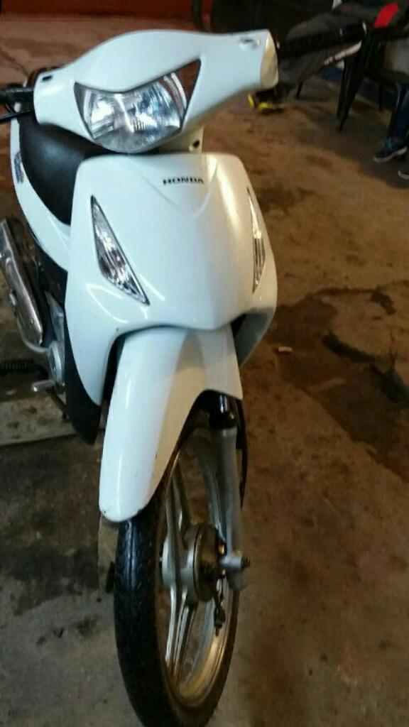 Vendo Honda Biz 2015