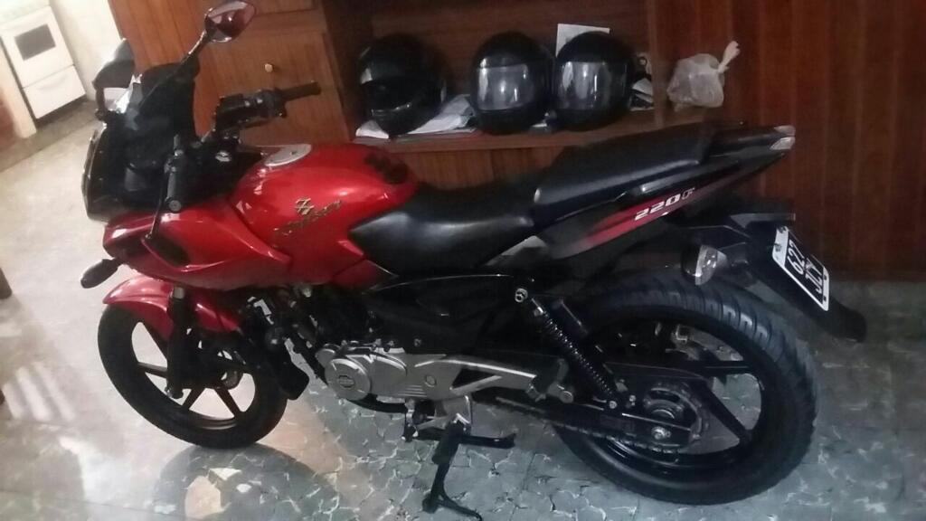 Vendo Bajaj Rouser