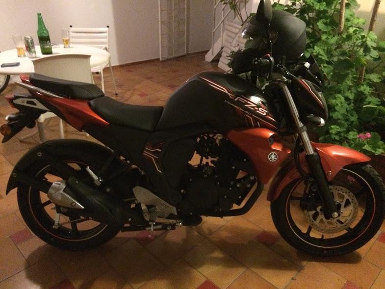 Vendo Yamaha Fzs 2.0 Mod 2017 igual a 0km!