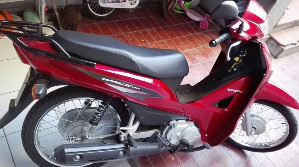 Honda Wave 110..Modelo 2014 con 3500km Impecable