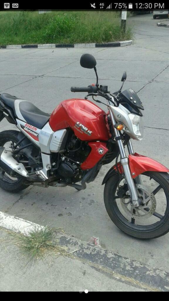 Motomel Sirius 200