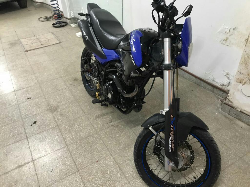 Vendo Motomel 200