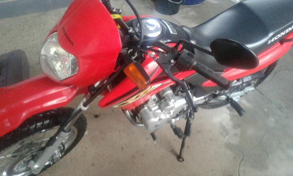 Vendo Hermosa Xr 125 Modelo 2011