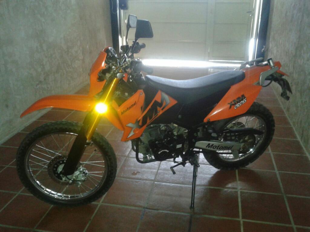 Vendo Motomel Xmm 250