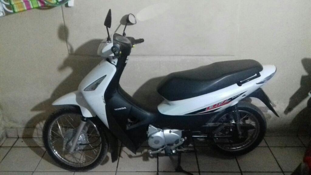 Vendo O Permuto Biz 2014 Impecable