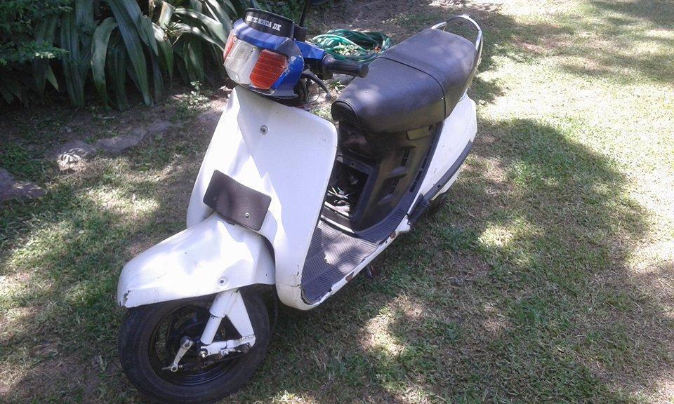 scooter honda kinetic 2t