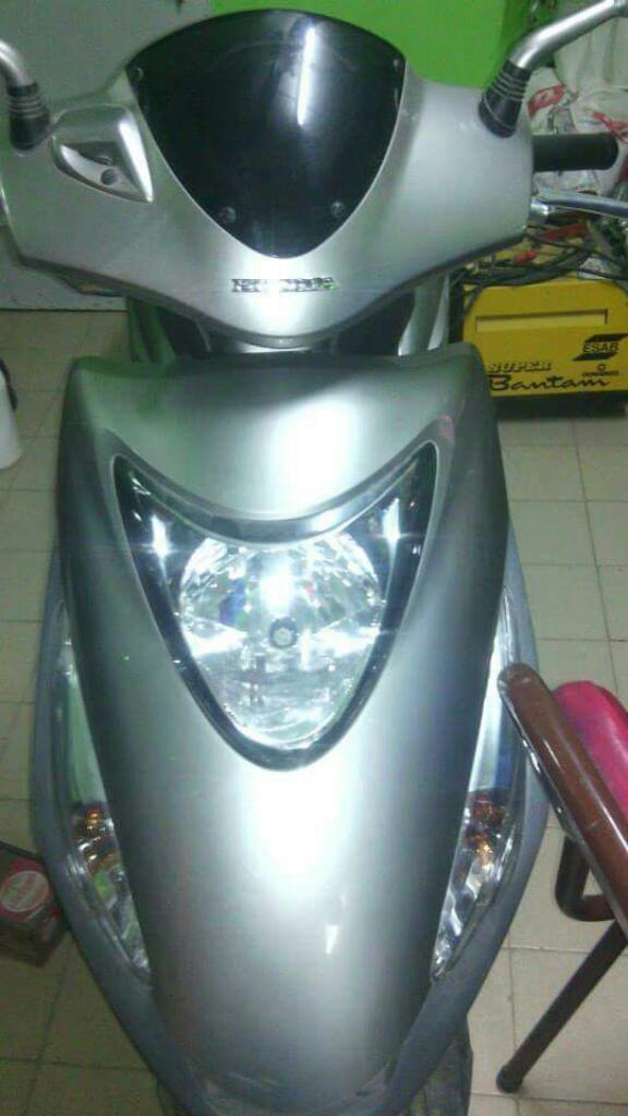 Moto Honda Elite Gris Muy Buena