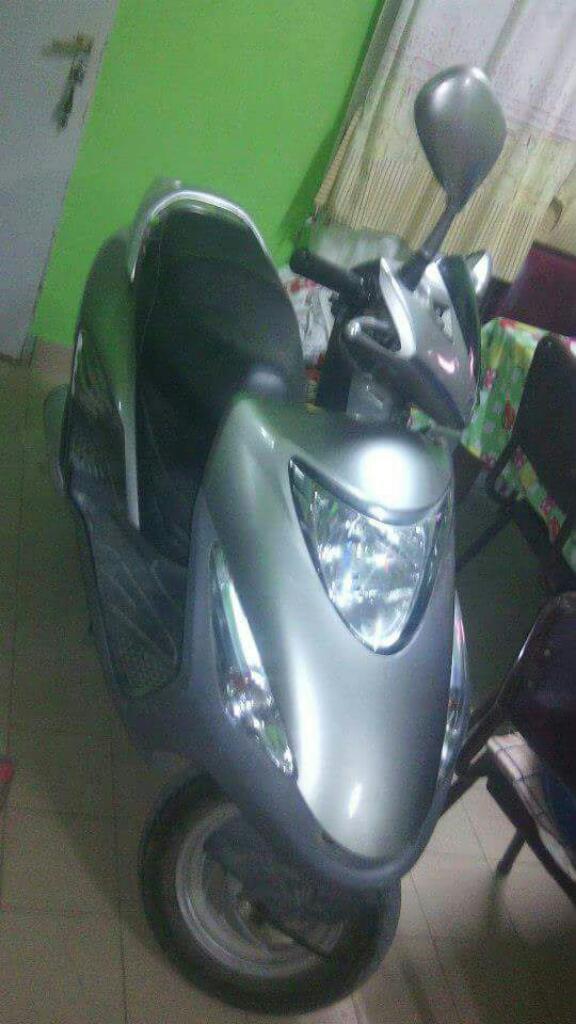 Moto Honda Elite Gris Muy Buena