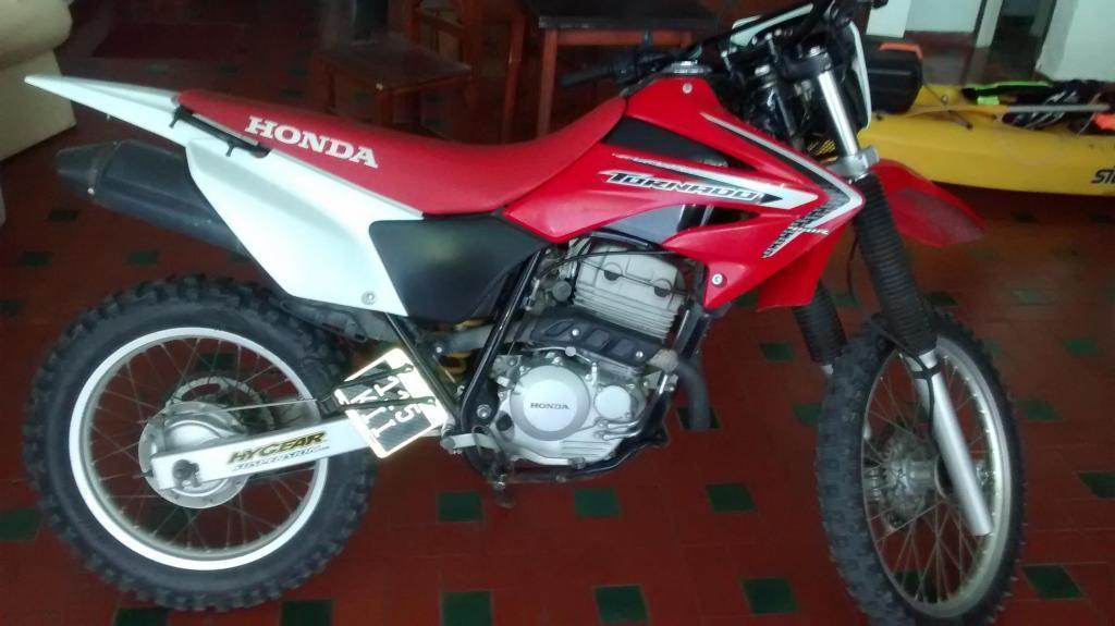 HONDA TORNADO XR250 VENDO O PERMUTO