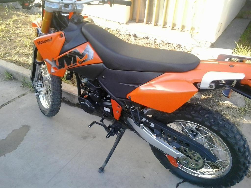 VENDO O PERMUTO HONDA XR 125 L MOD.2013 EN EXCELENTE ESTADO POCO USO