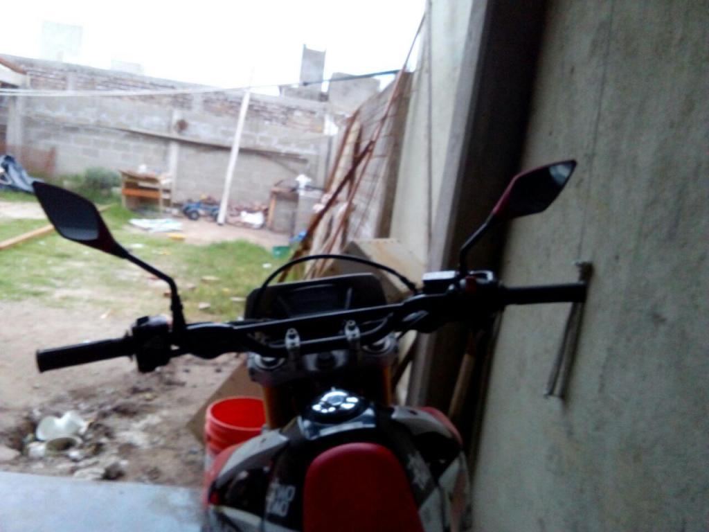 vendo crf 250 l