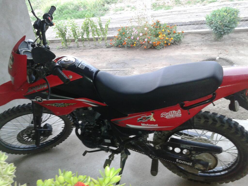 Vendo Motomel 250