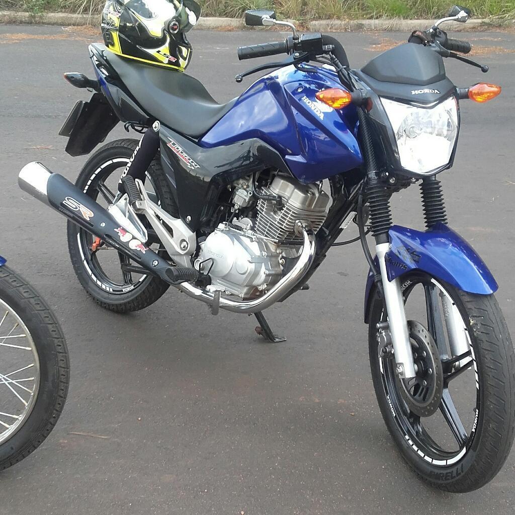 Vendo Titan 2016 ( No Permuto)