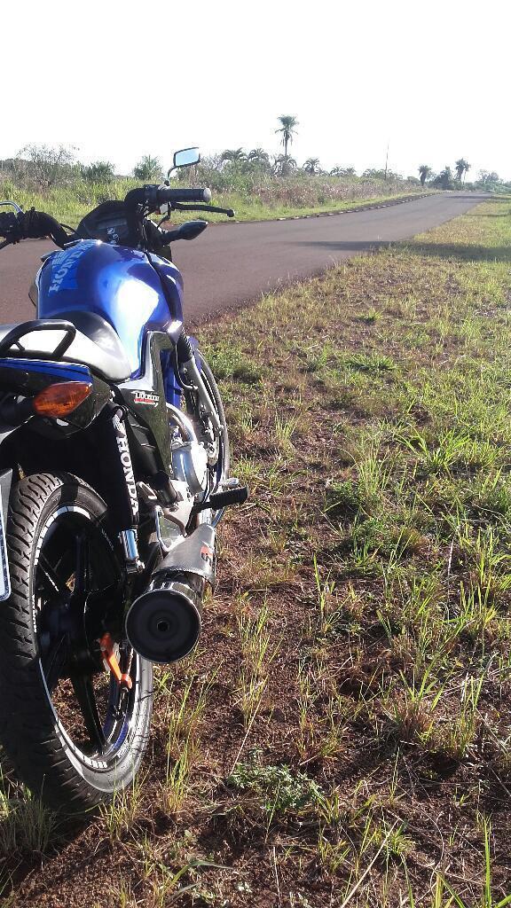 Vendo Titan 2016 ( No Permuto)