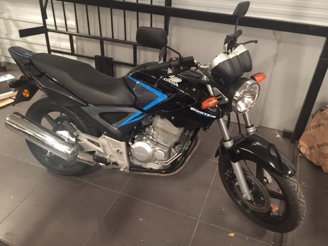 moto honda cbx 250