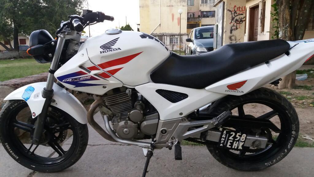 Vendo Honda Cbx 250 Mod. 2009