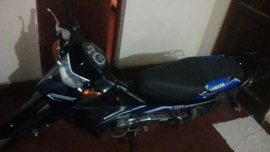 Vendo Urgente Yamaha Crypton Modelo 2015