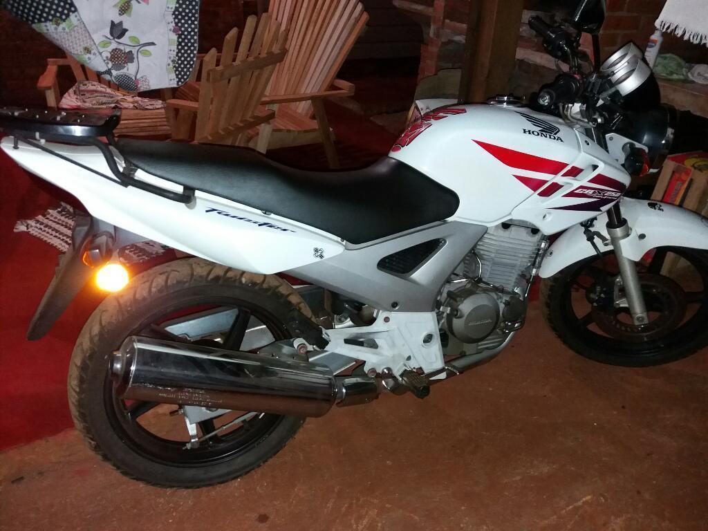 Honda Twister 250