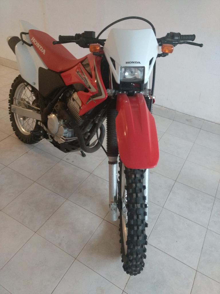 Vendo Tornado/recibo Menor Honda-yamaha