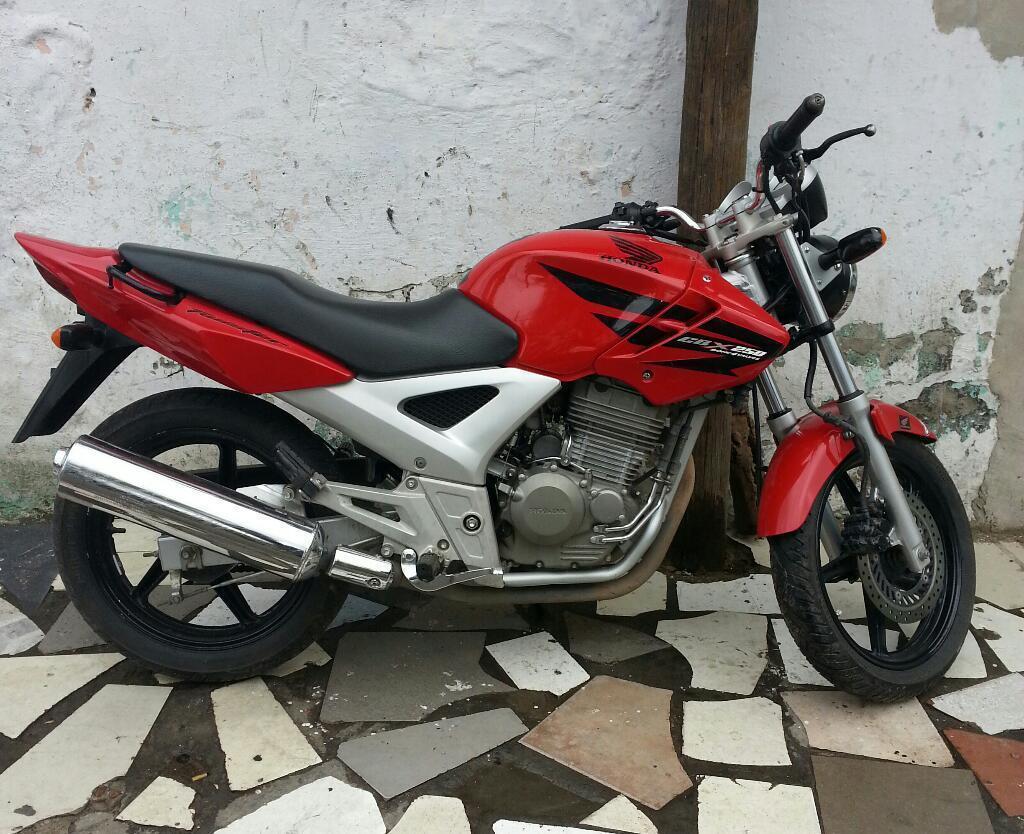 Permuto Cbx por Auto O Moto