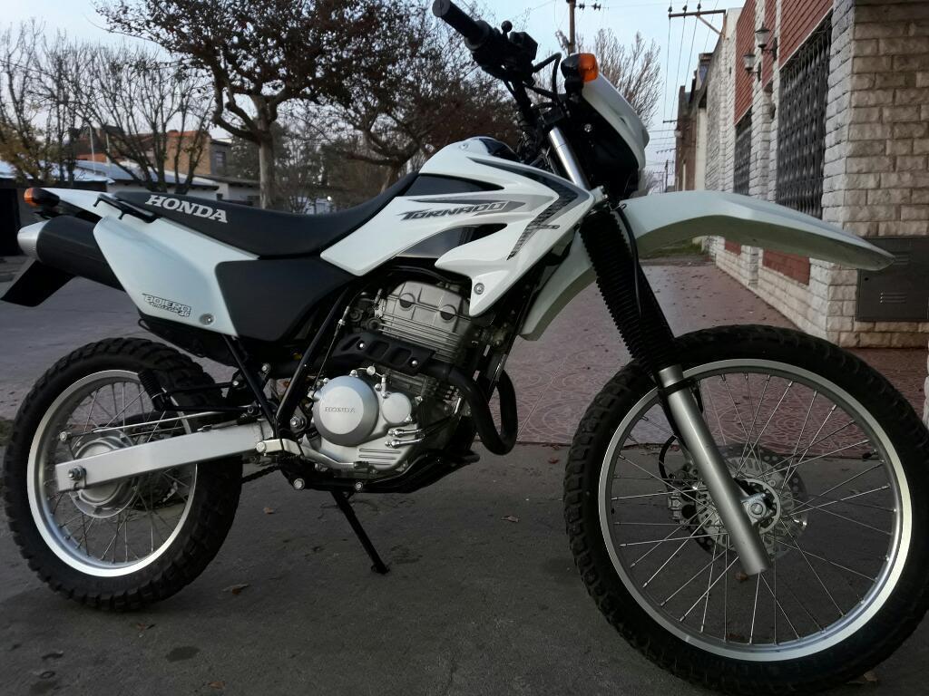 Vendo Tornado 2015 con 4000km