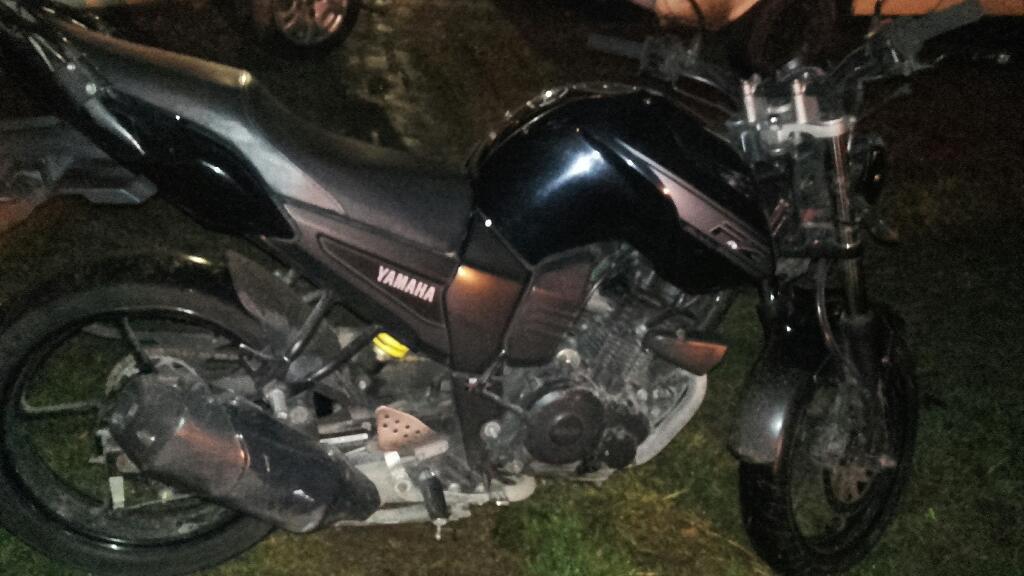 Vendo O Permuto Yamaha Fz 2914