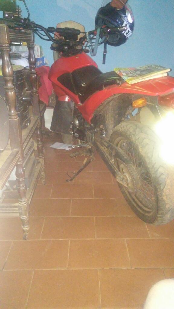 Moto 200 Guillera
