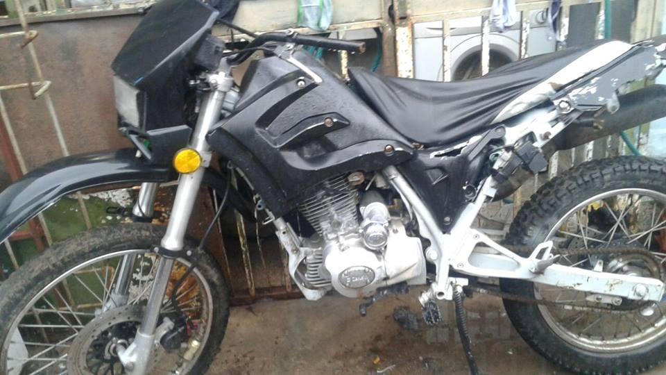 moto zanella ztt 200