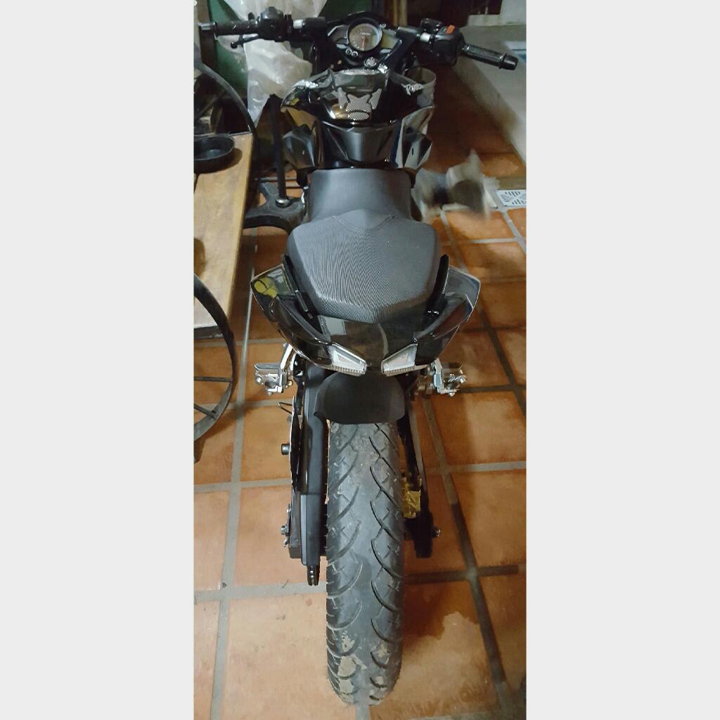 Vendo O Permuto Rouser Ns200