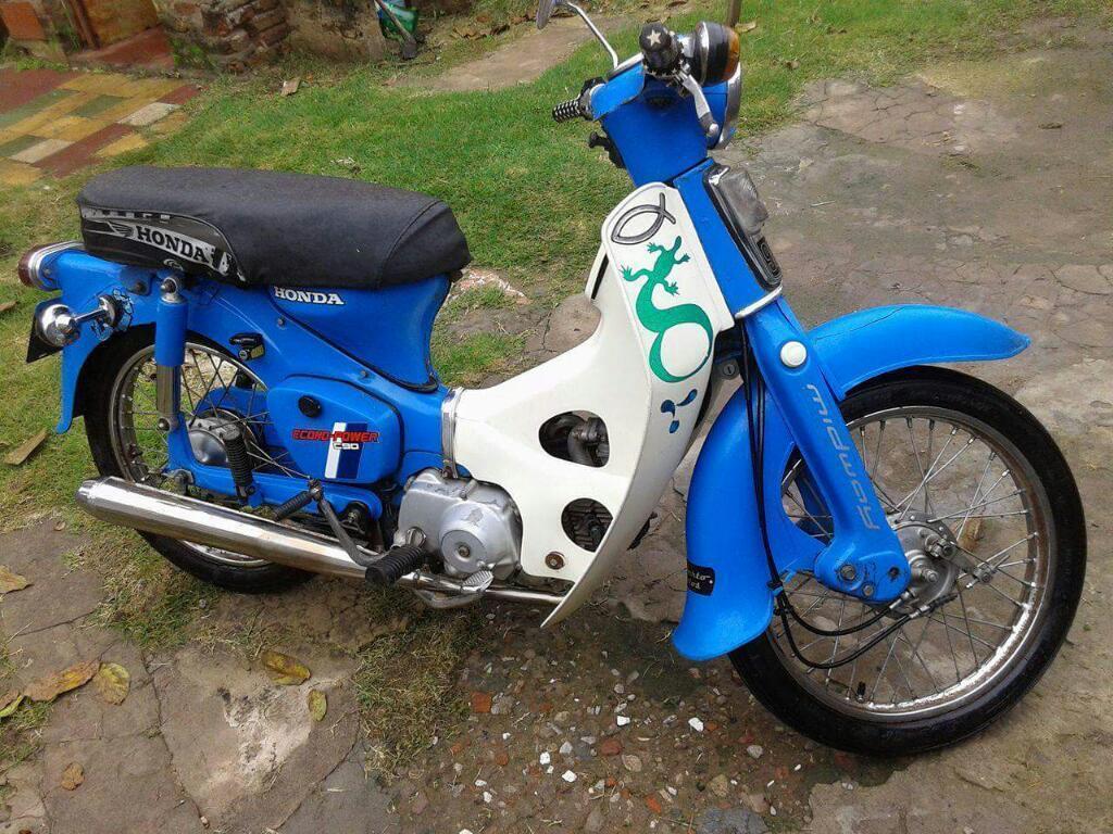 Honda C90