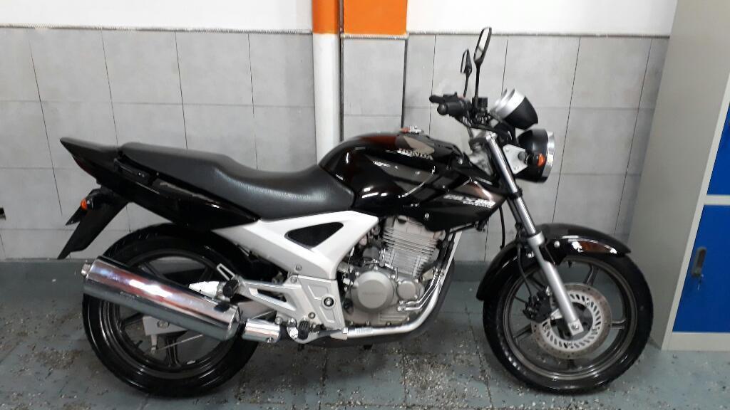 Honda Twister 250c 6000km Recibo Moto