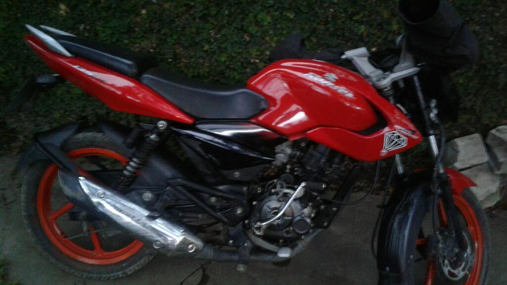 Rouser 135 Vendo