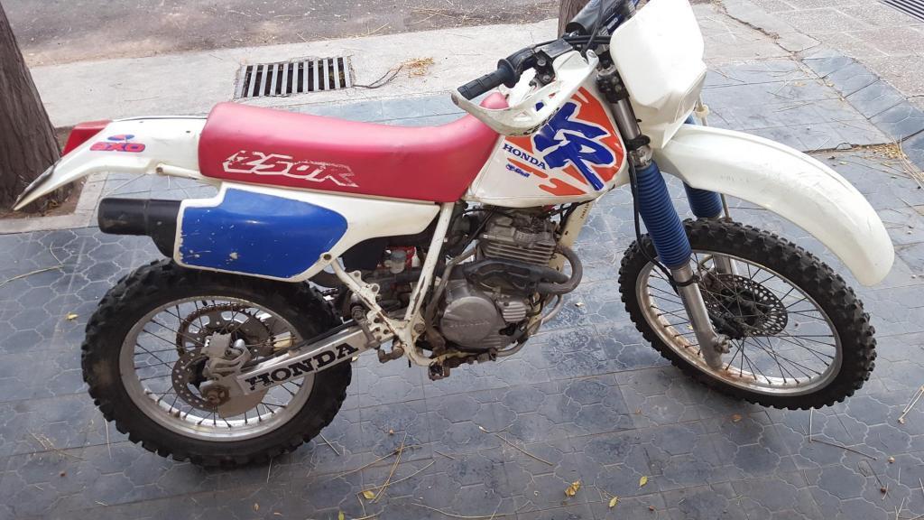 XR 250R IMPECABLE