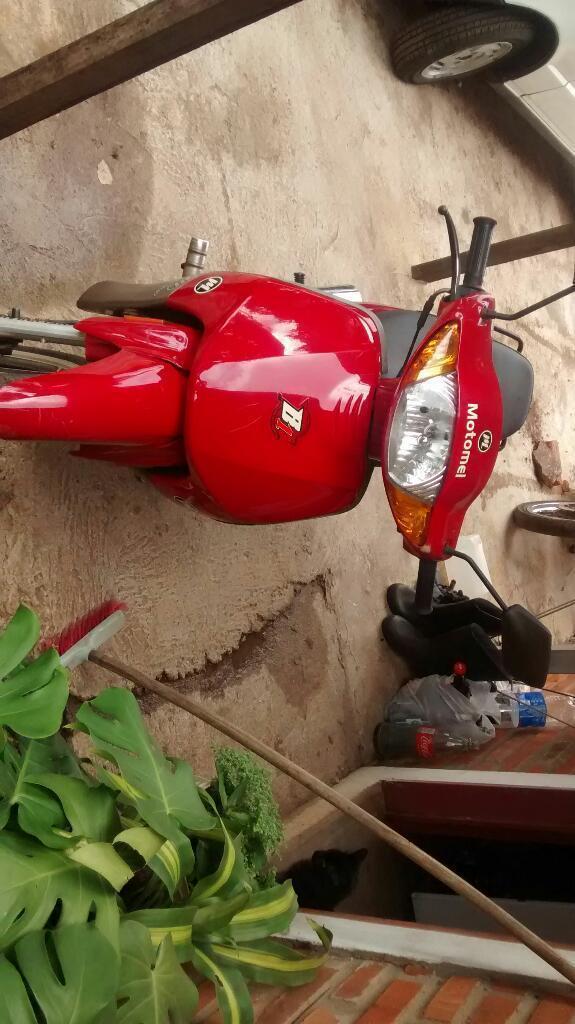 Vendo Motomel 2015