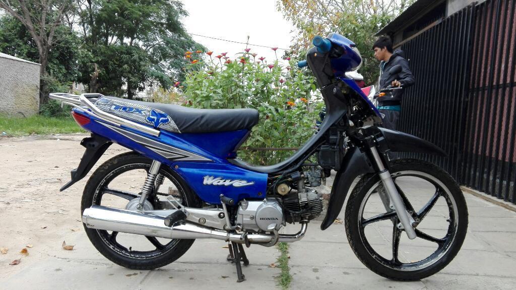 Vendo O Permuto Honda Wave 2012