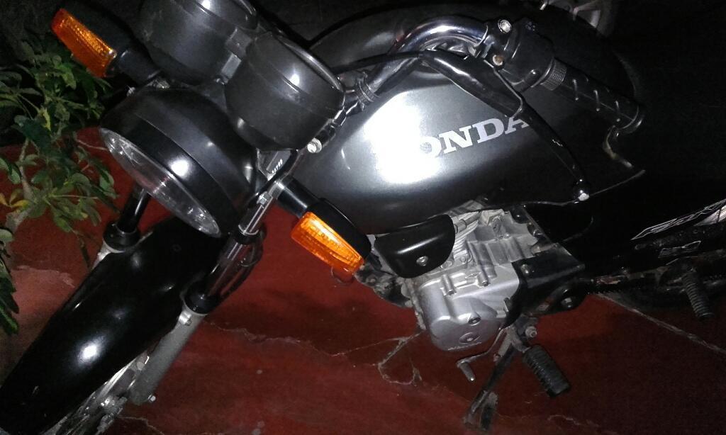 Honda Cg 125. 18500