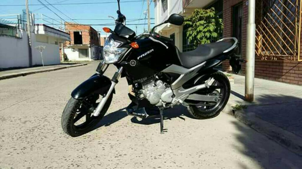Yamaha Fazer 250