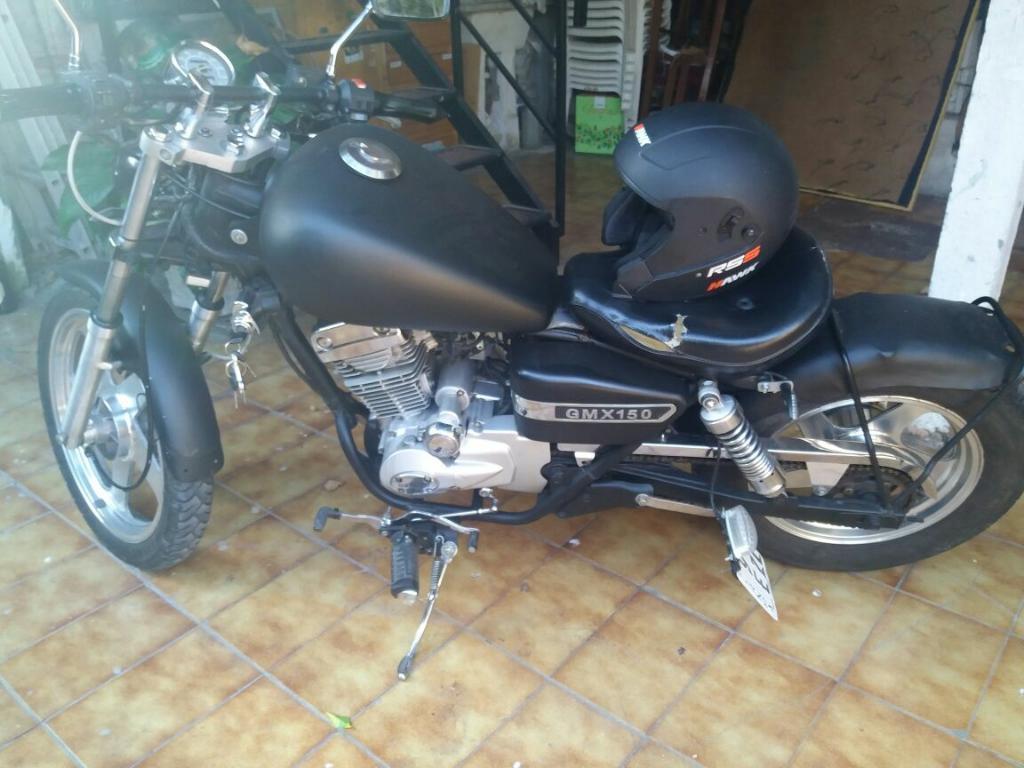 Moto Guerrero Bobber